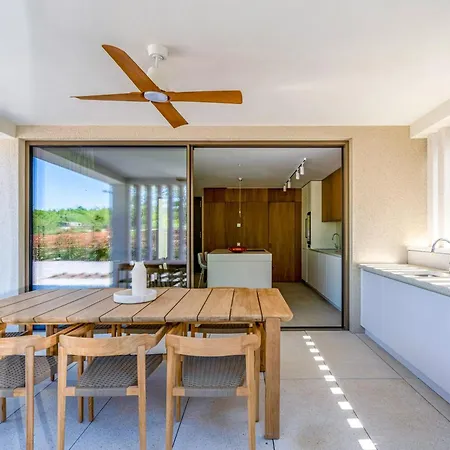 Villa Nareo - 5 Modern With In Istria Near Rabac *